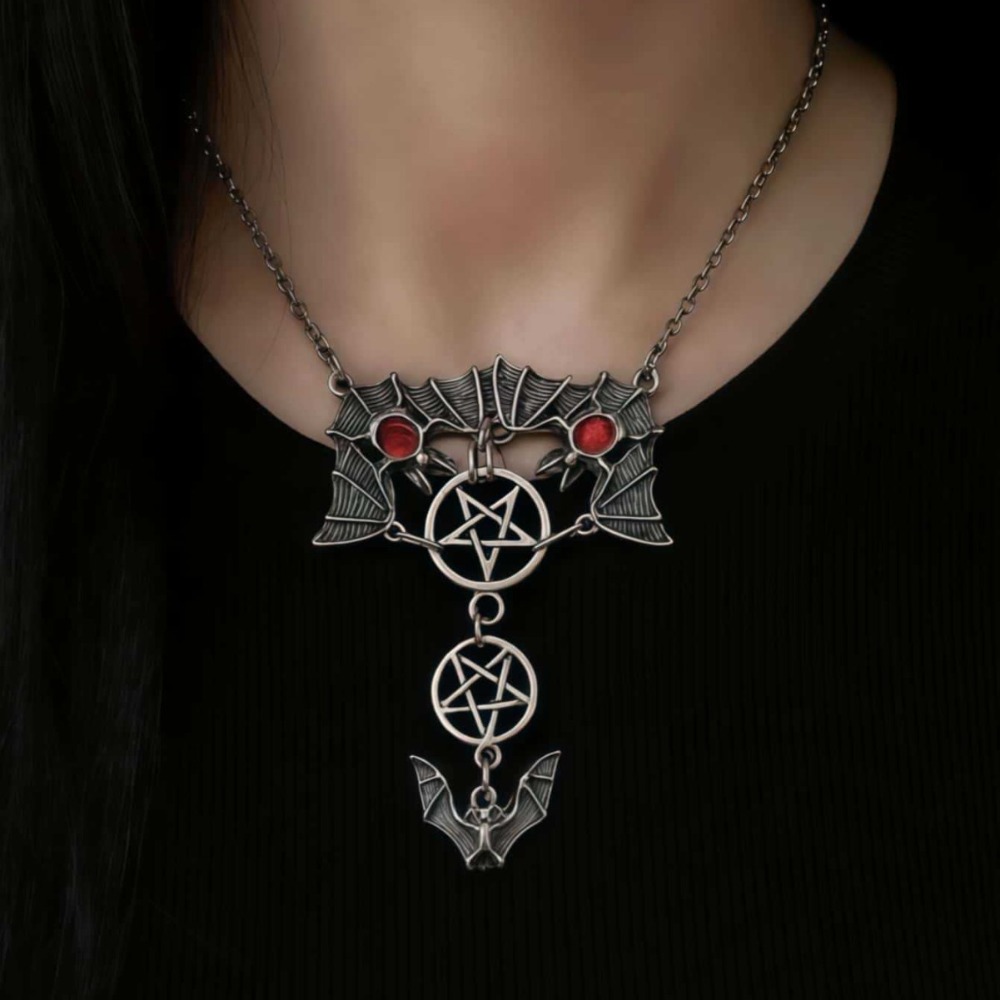 Men'S Vampire Accessories - Gothic Red Glaze Droplets Vampire Bat