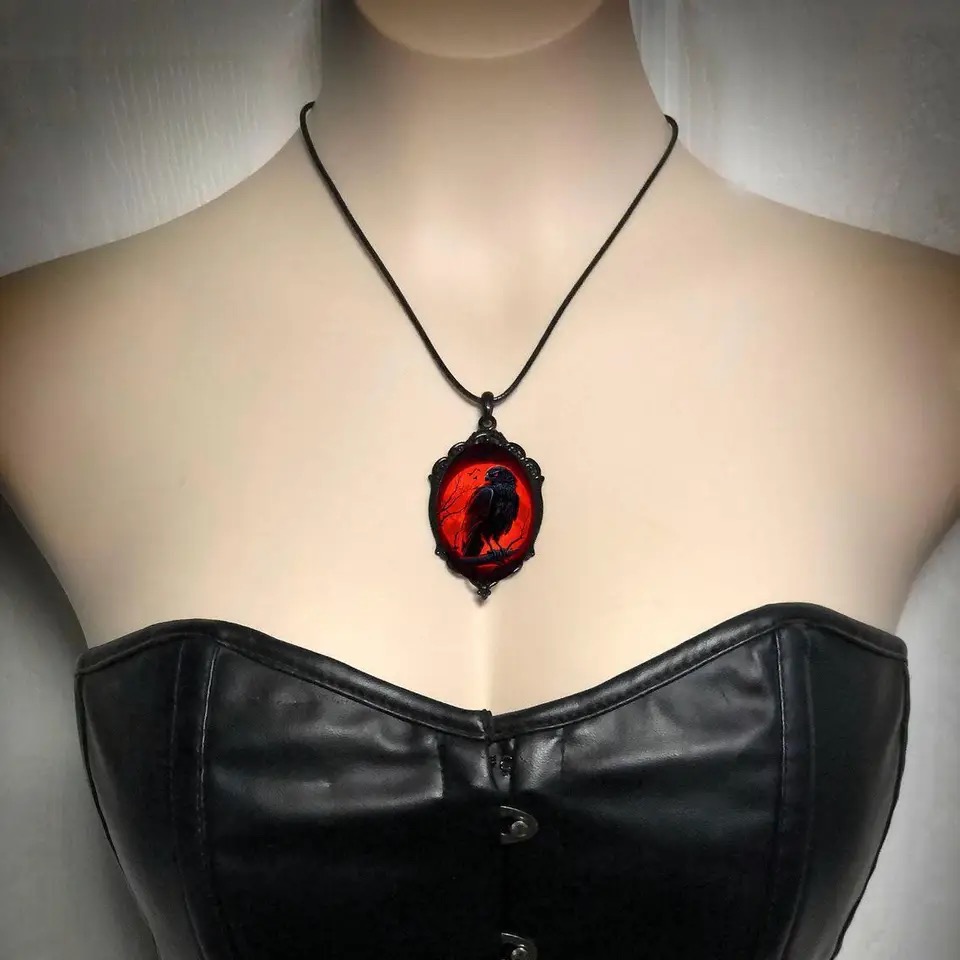 Gothic Vampire Owl Cameo Neckl - Men'S Vampire Accessories 리뷰 및 가격