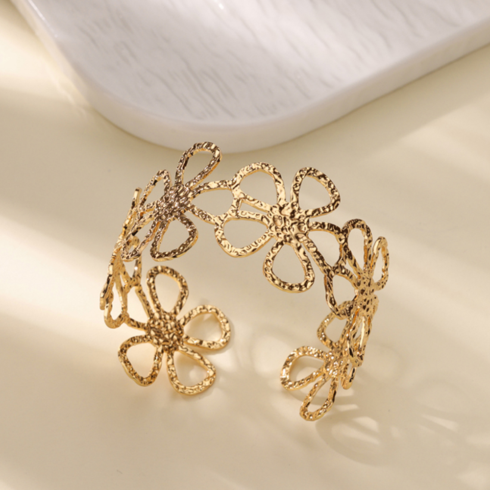 Hollow Flower Jewelry Set for  - Men Accessories Aesthetic 리뷰 및 가격