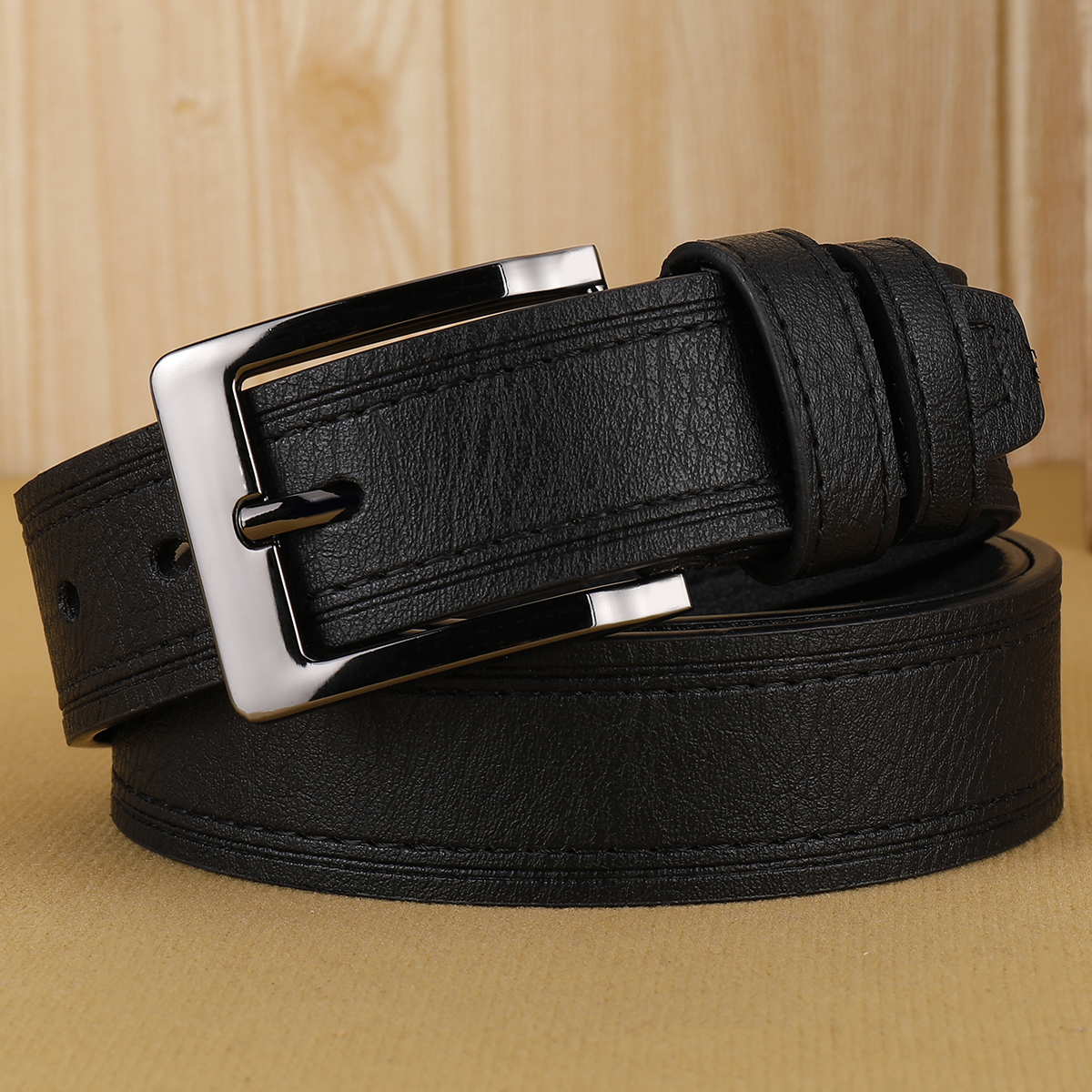 1PCMen's waist belt, available - Men Formal Wear With Jeans recensione e prezzo