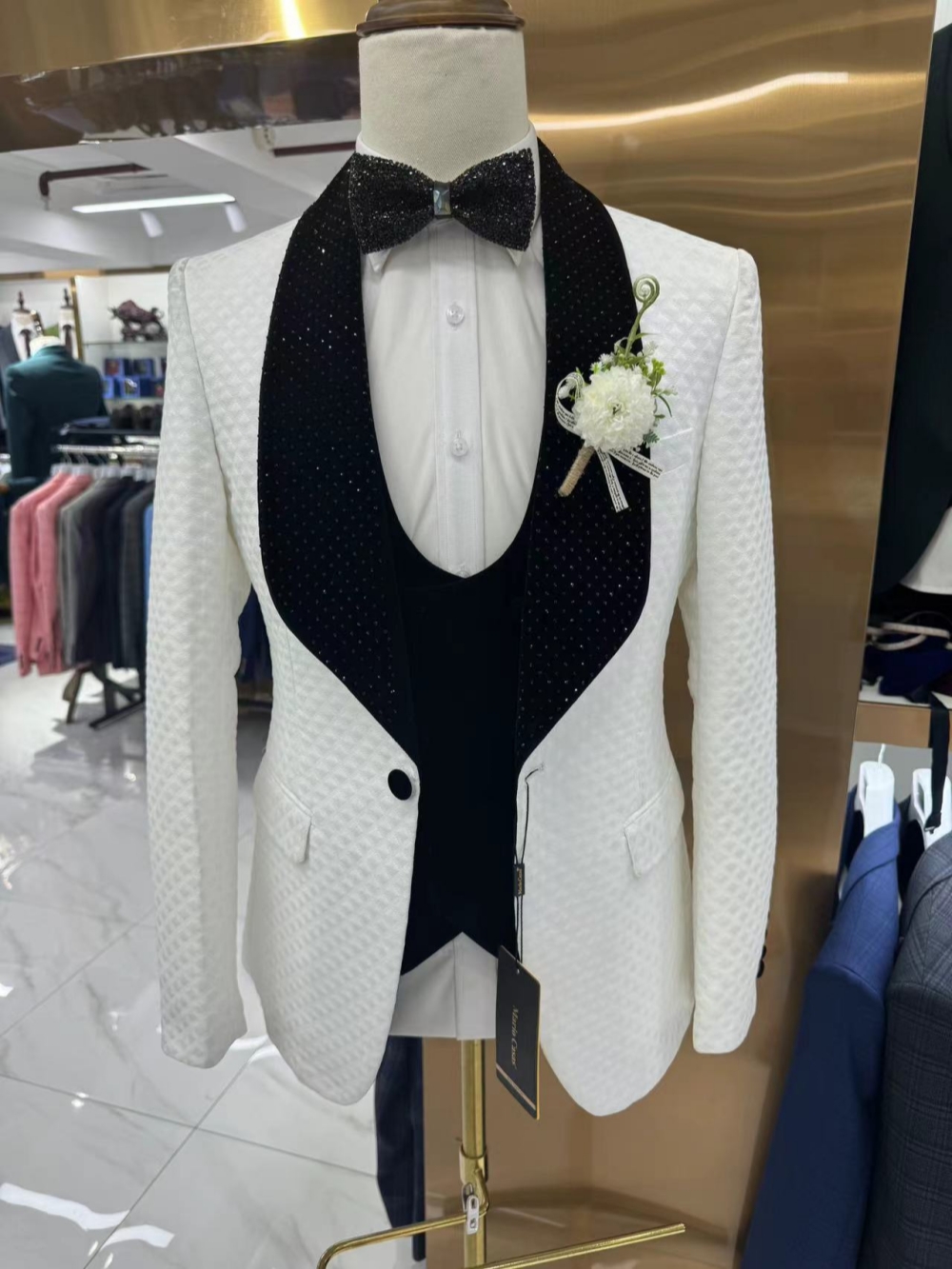 New Luxurious Beaded Tuxedo 3  - Men Formal Wear Pants recensione e prezzo
