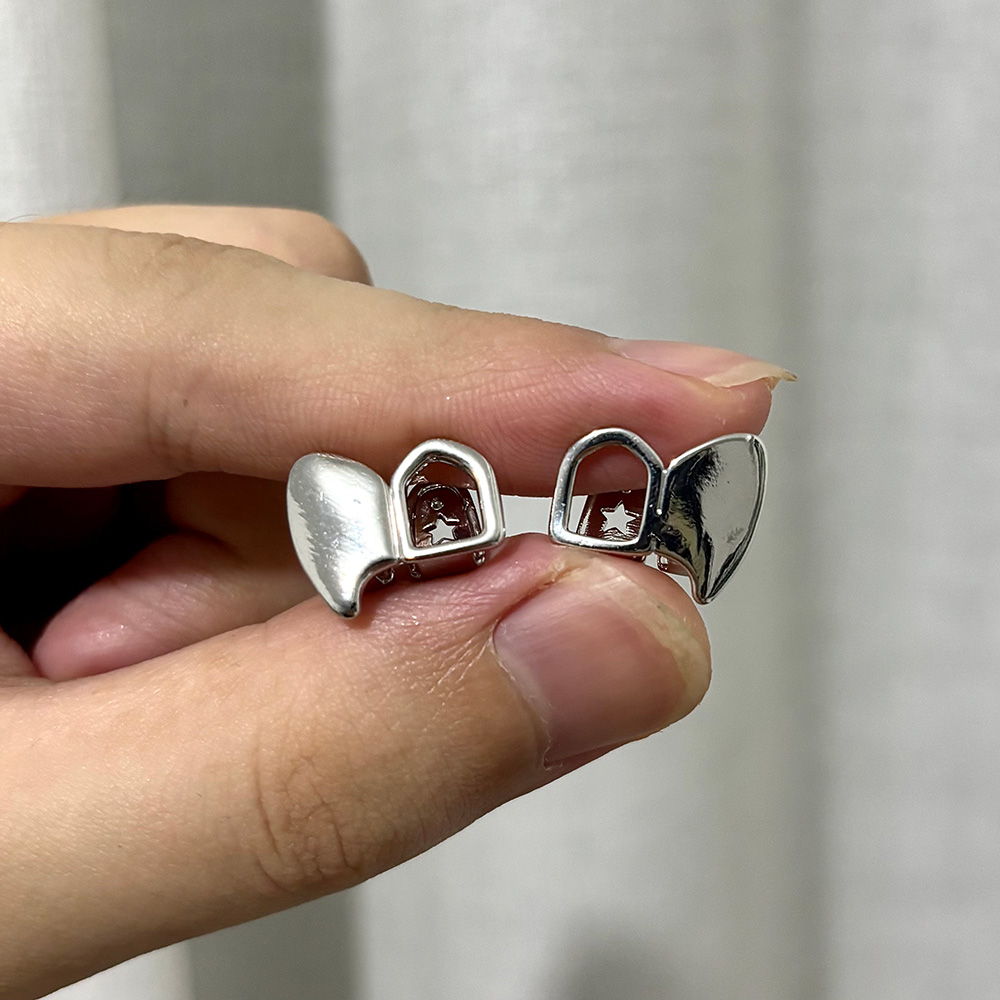 YOUNGX Hip Hop Double Hollow G - Men'S Vampire Accessories 리뷰 및 가격